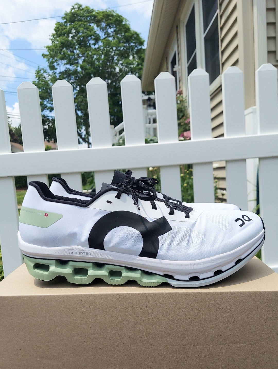 On Cloudboom Echo White Black Mint Green Activewear Sneakers Men Size 12.5 Nwt